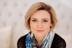 Лучший тележурналист края: Анна Литвинова стала победителем краевого конкурса журналистов имени Германа Лопатина 2023 г. Лучший тележурналист края: Анна Литвинова стала победителем краевого конкурса журналистов имени Германа Лопатина 2023 г.
