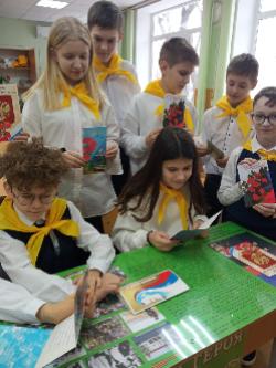 Подарки ко Дню защитника Отечества: в преддверии праздника РО РВИО СК передало гуманитарный груз российским военнослужащим Подарки ко Дню защитника Отечества: в преддверии праздника РО РВИО СК передало гуманитарный груз российским военнослужащим